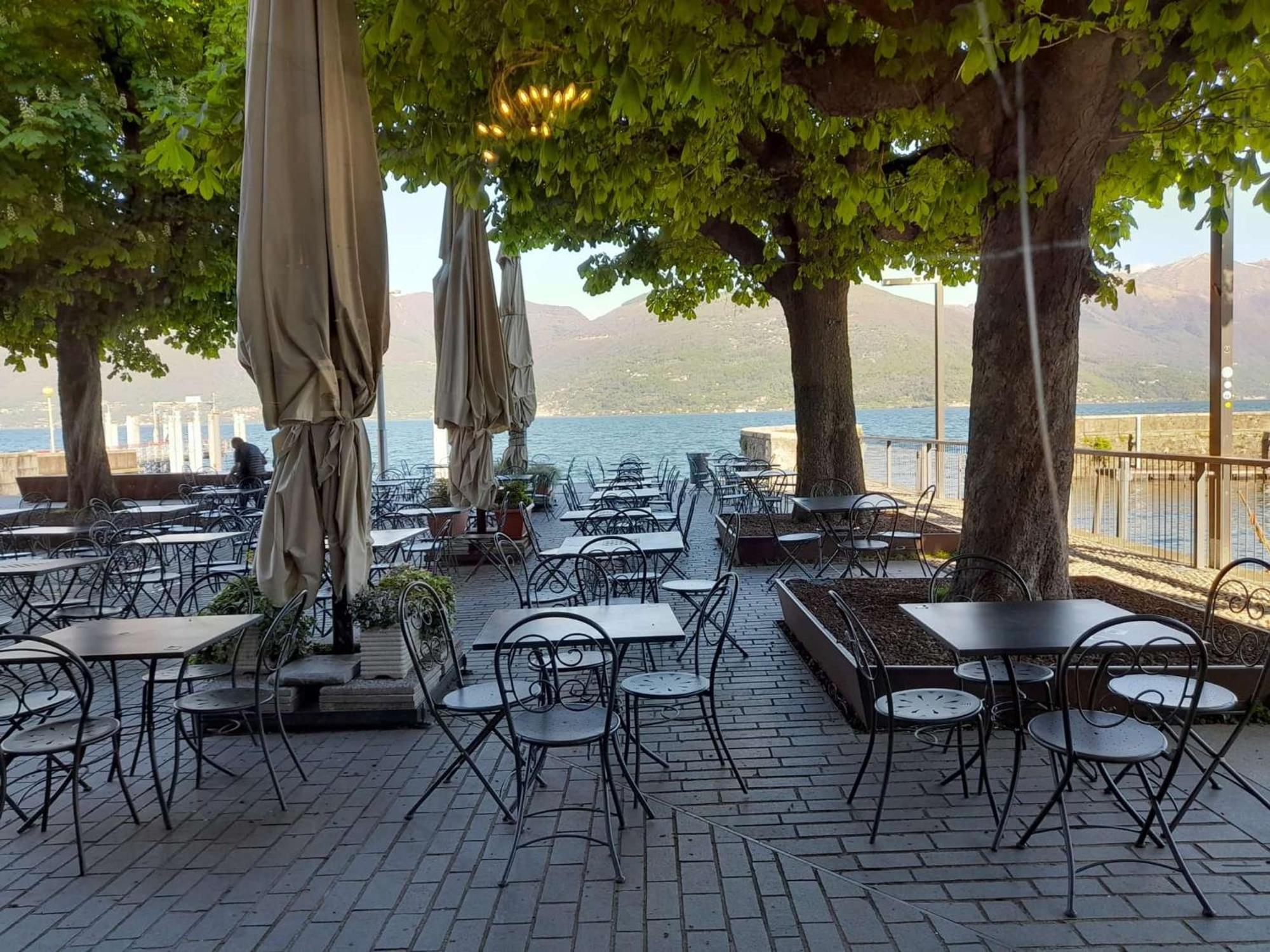Marco Apartment - Holiday Apartment Luino Exterior foto
