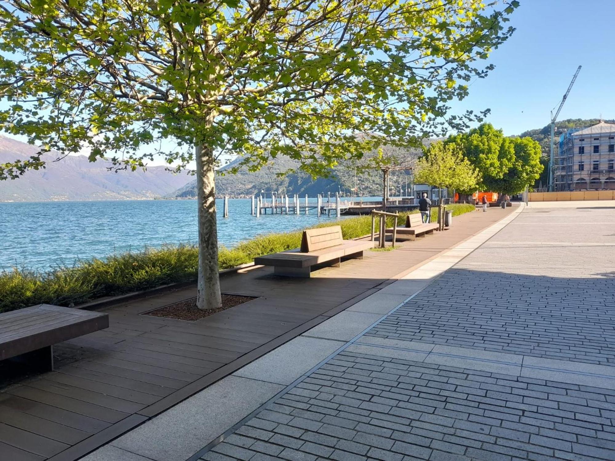 Marco Apartment - Holiday Apartment Luino Exterior foto